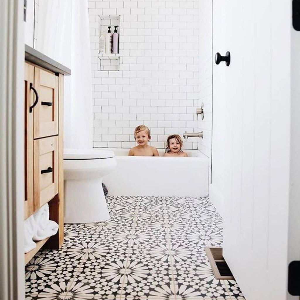 BATH + POTTY