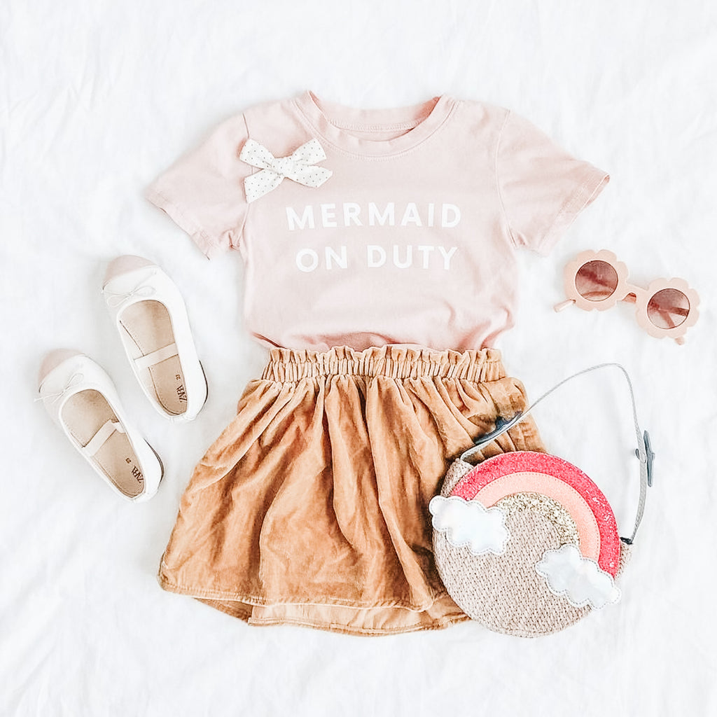 OUTFITS + SETS